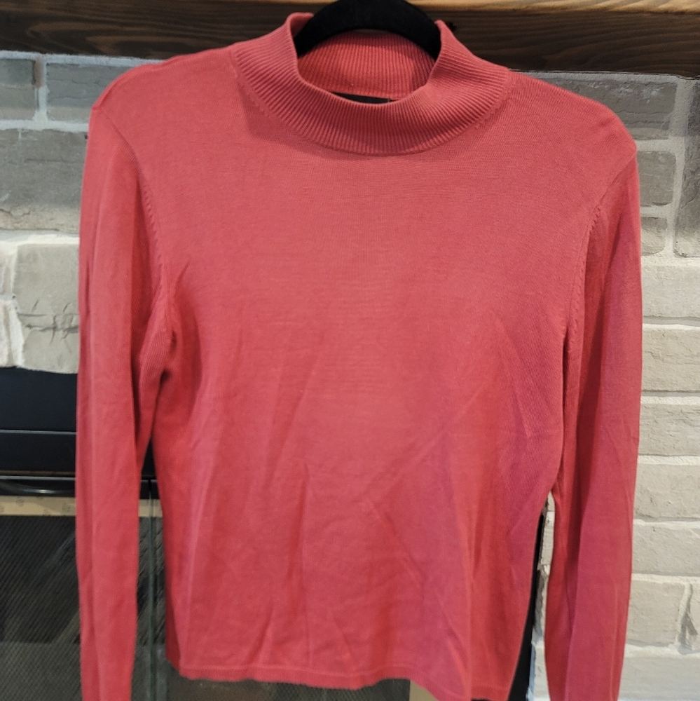 Vintage August Silk Women's Coral Half Turtleneck Sweater